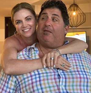 Tony Siragusa with his wife.